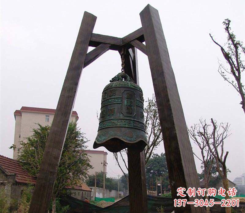 金华广场铜钟雕塑 (2)