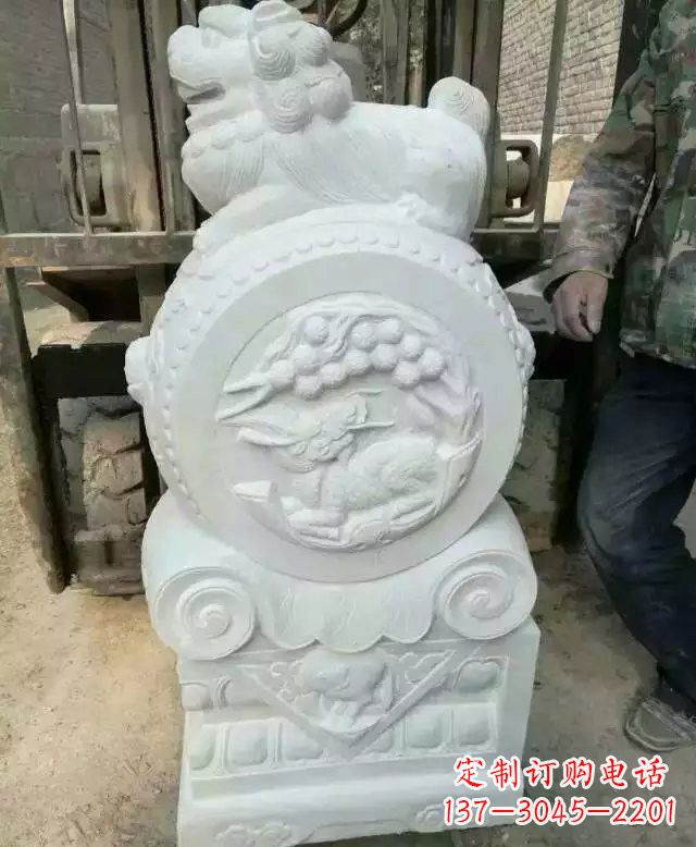 金华中领雕塑出品,精雕细琢汉白玉狮子门墩