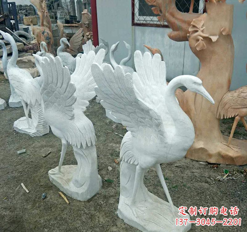 金华装点家园的仙鹤石雕