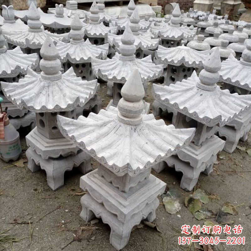 金华汉白玉灯笼雕塑是由中领雕塑定制的一种华丽…