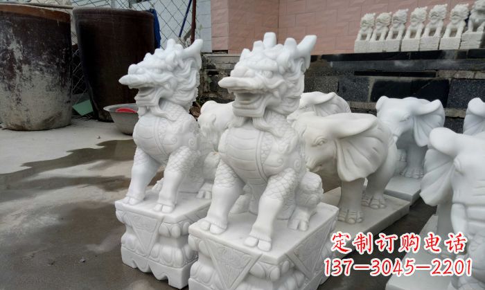 金华汉白玉麒麟雕塑:门口镇宅石雕之美
