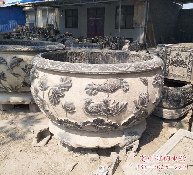 金华传统艺术、高雅精致,荷花鸳鸯石水缸精美雕塑