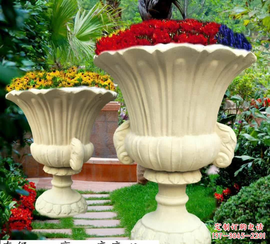 金华以花园景观为灵感的花盆石雕