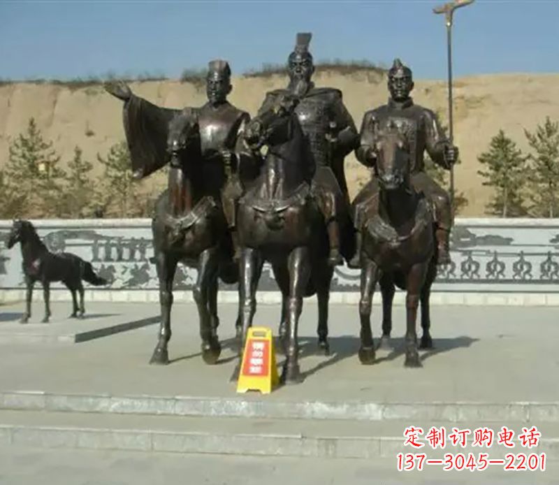 金华中领雕塑:骑马广场铜雕作品