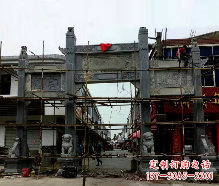 金华中领雕塑-精美街道三门石雕牌楼