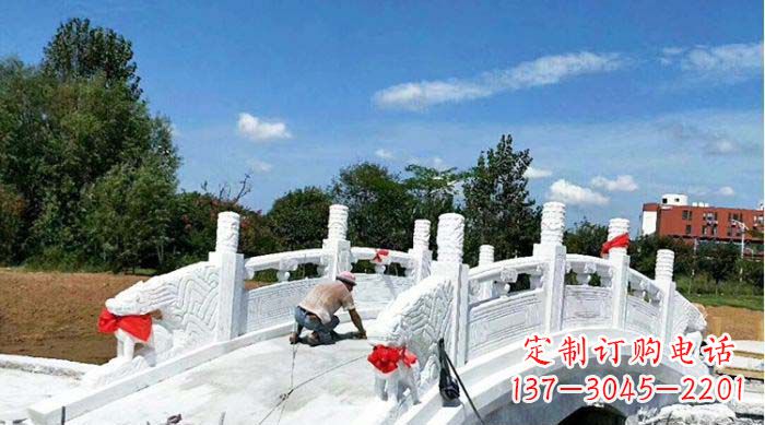 金华景区汉白玉石雕拱桥