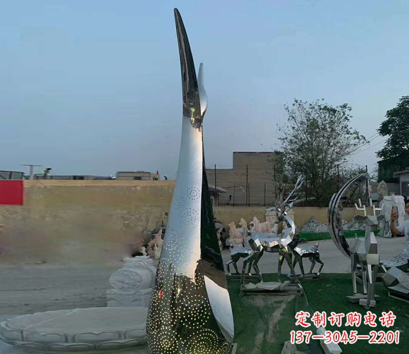 金华高雅优雅,中领雕塑定制不锈钢抽象天鹅雕塑