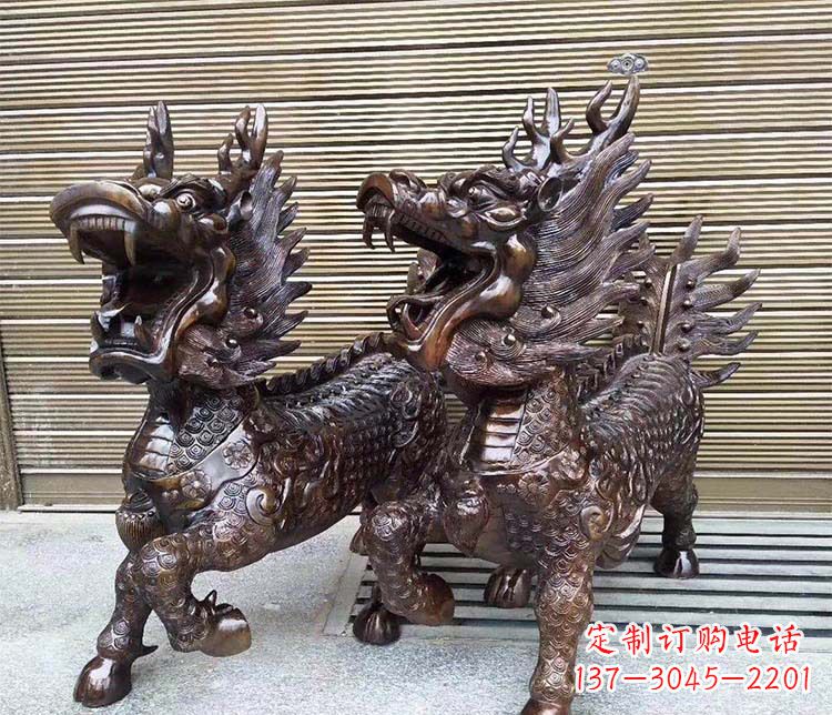 金华中领雕塑:专业定制酒店门口招财麒麟铜雕