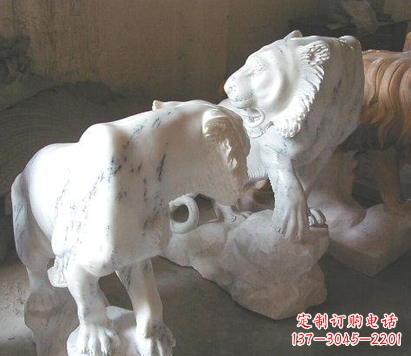 金华领雕塑是一家专业的雕塑定制厂家，我们的老…