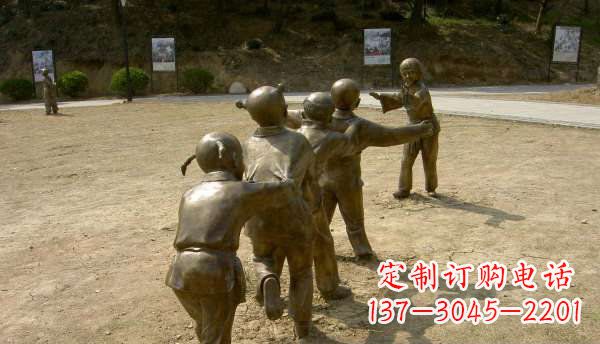 金华老鹰抓小鸡公园人物铜雕