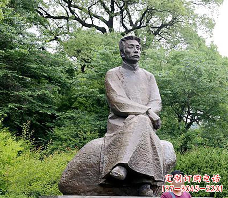 金华倾情打造鲁迅公园手工雕塑