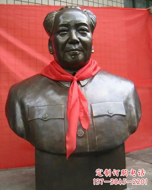 金华毛主席铜雕像,见证历史的瞬间