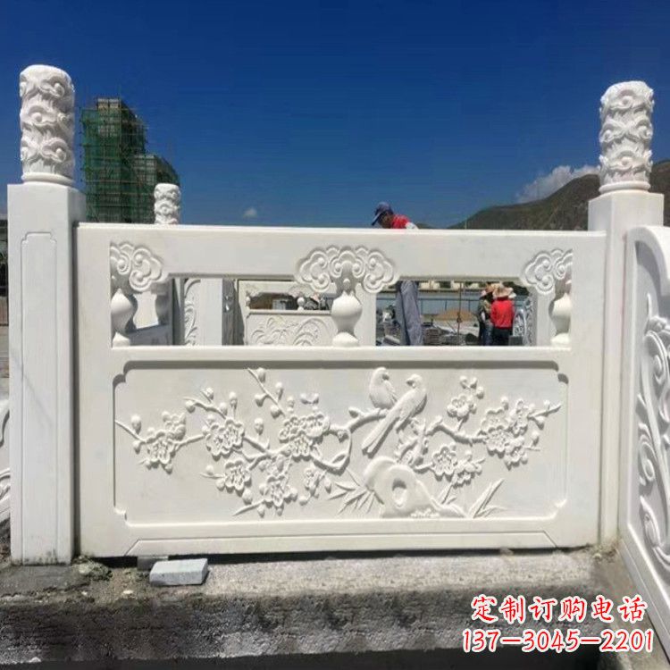 金华梅花石雕塑栏板——为您的室内外空间带来精美的艺术气息