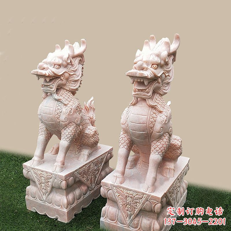 金华门口看门神兽麒麟石雕