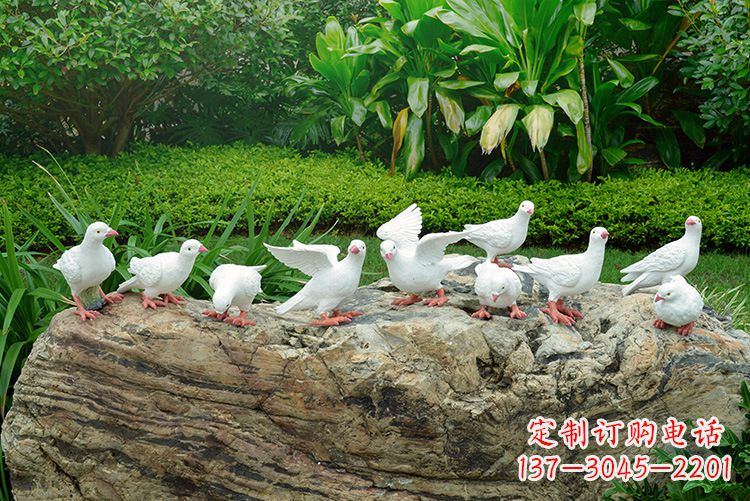 金华鸽子雕塑,母亲抱孩子的传家之宝