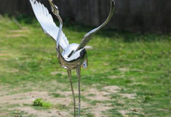 金华高端定制丹顶鹤展翅不锈钢雕塑