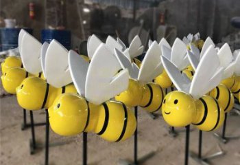 金华动感蜜蜂雕塑，营造精致的都市公园