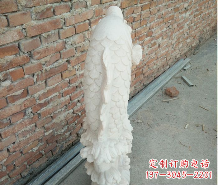 金华华丽而高雅,精美绝伦的喷水鲤鱼公园石雕