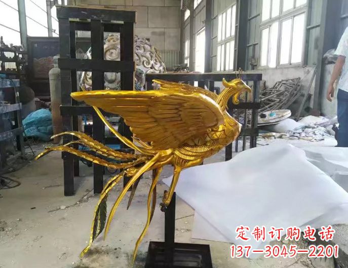 金华精美凤凰雕塑漆金无双