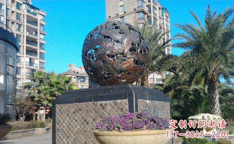 金华美轮美奂的凤凰铜雕