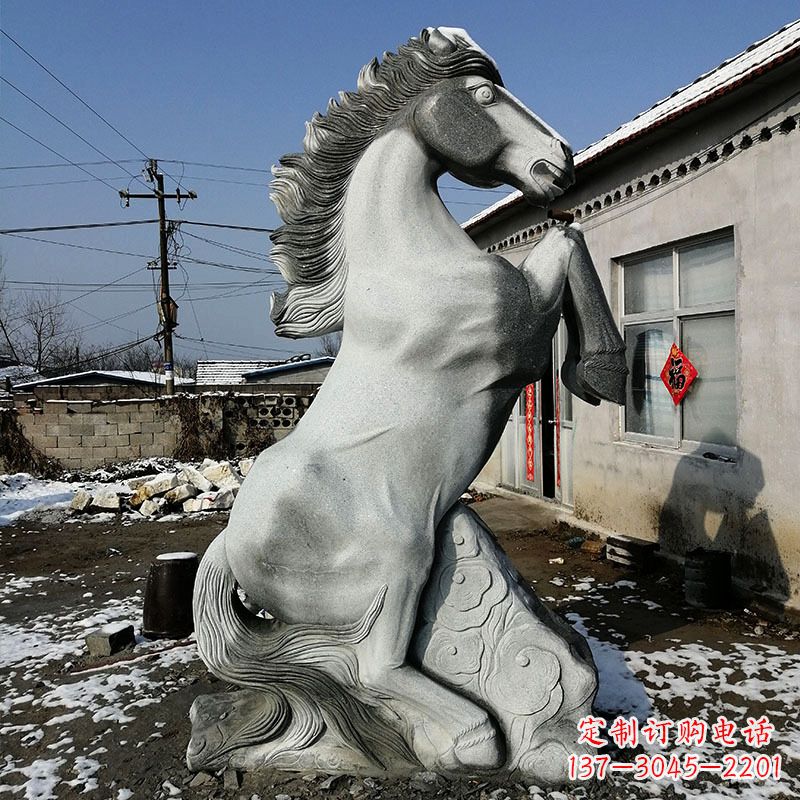 金华艺术品呈献——人立而起的马儿石雕