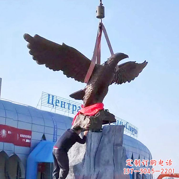 金华商场企业大型老鹰铜雕景观
