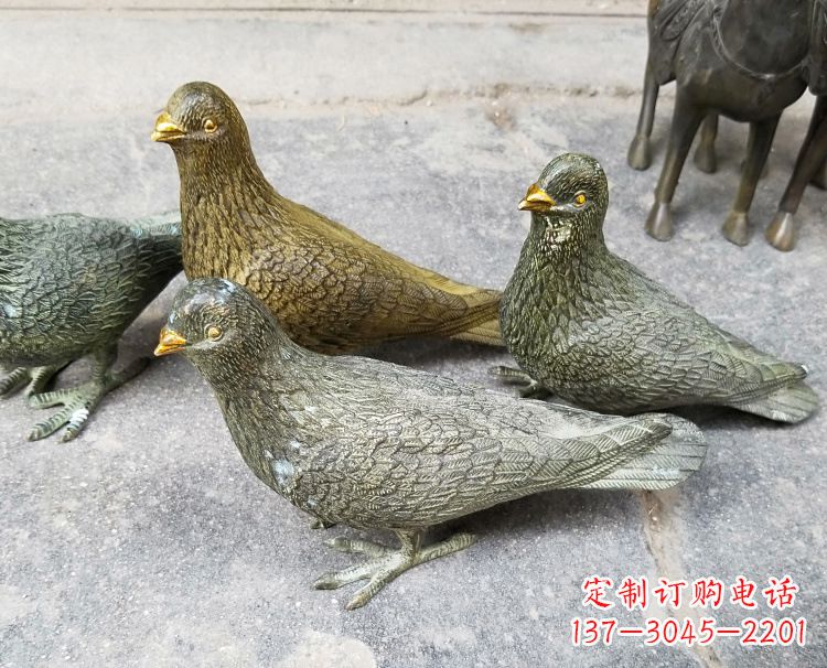 金华中领雕塑:少女与和平鸽的象征
