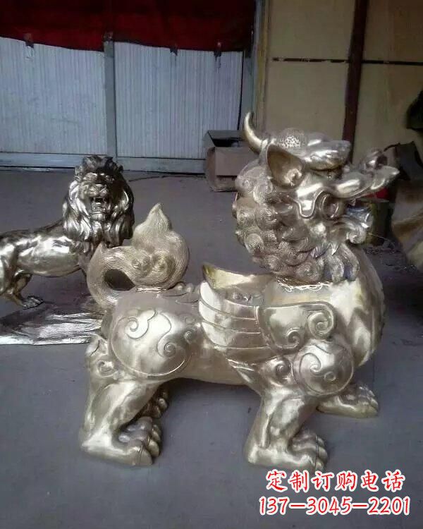 金华中领雕塑:貔貅铜雕精致雕塑