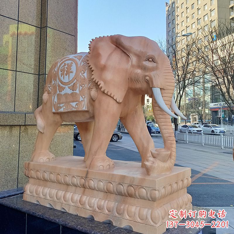 金华真实神圣的大象雕塑