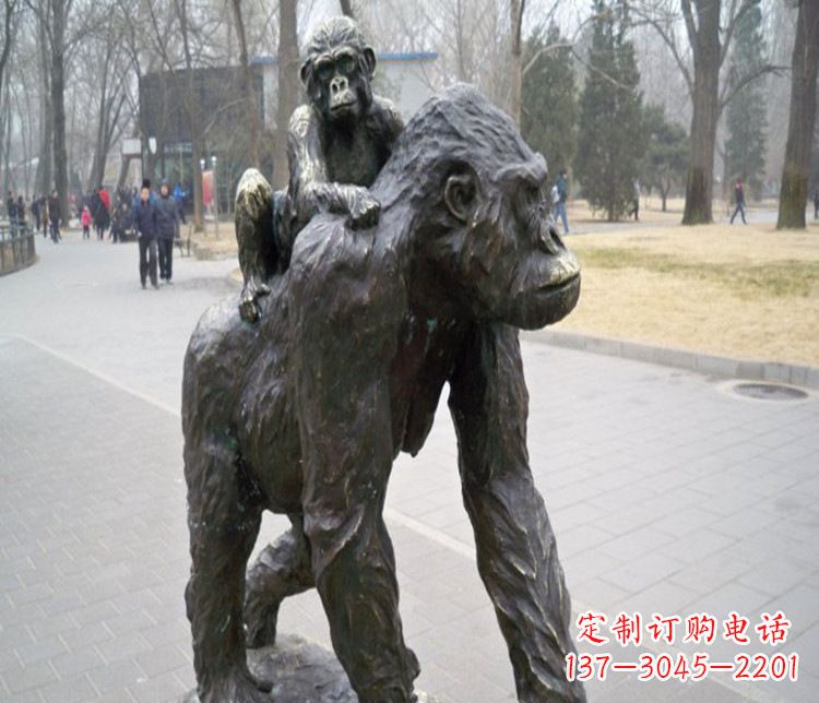 金华多姿多彩的猩猩雕塑