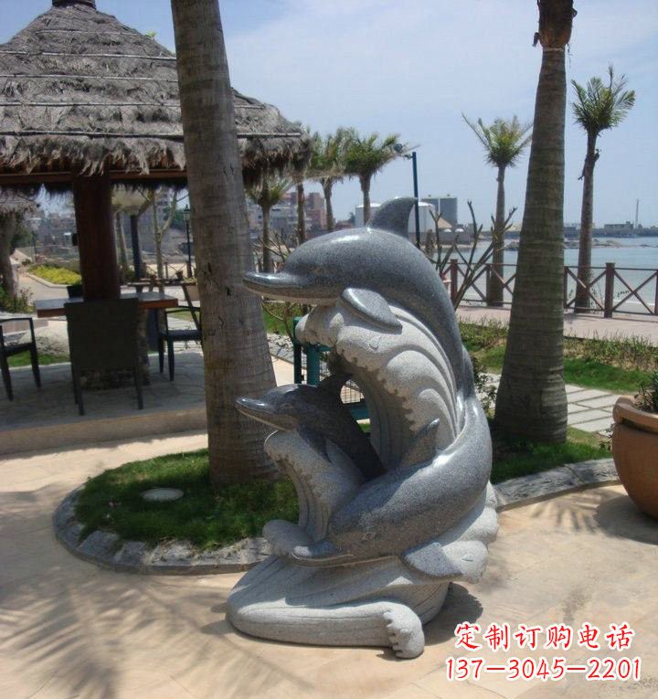 金华海豚雕塑,让海洋之声带给你温暖
