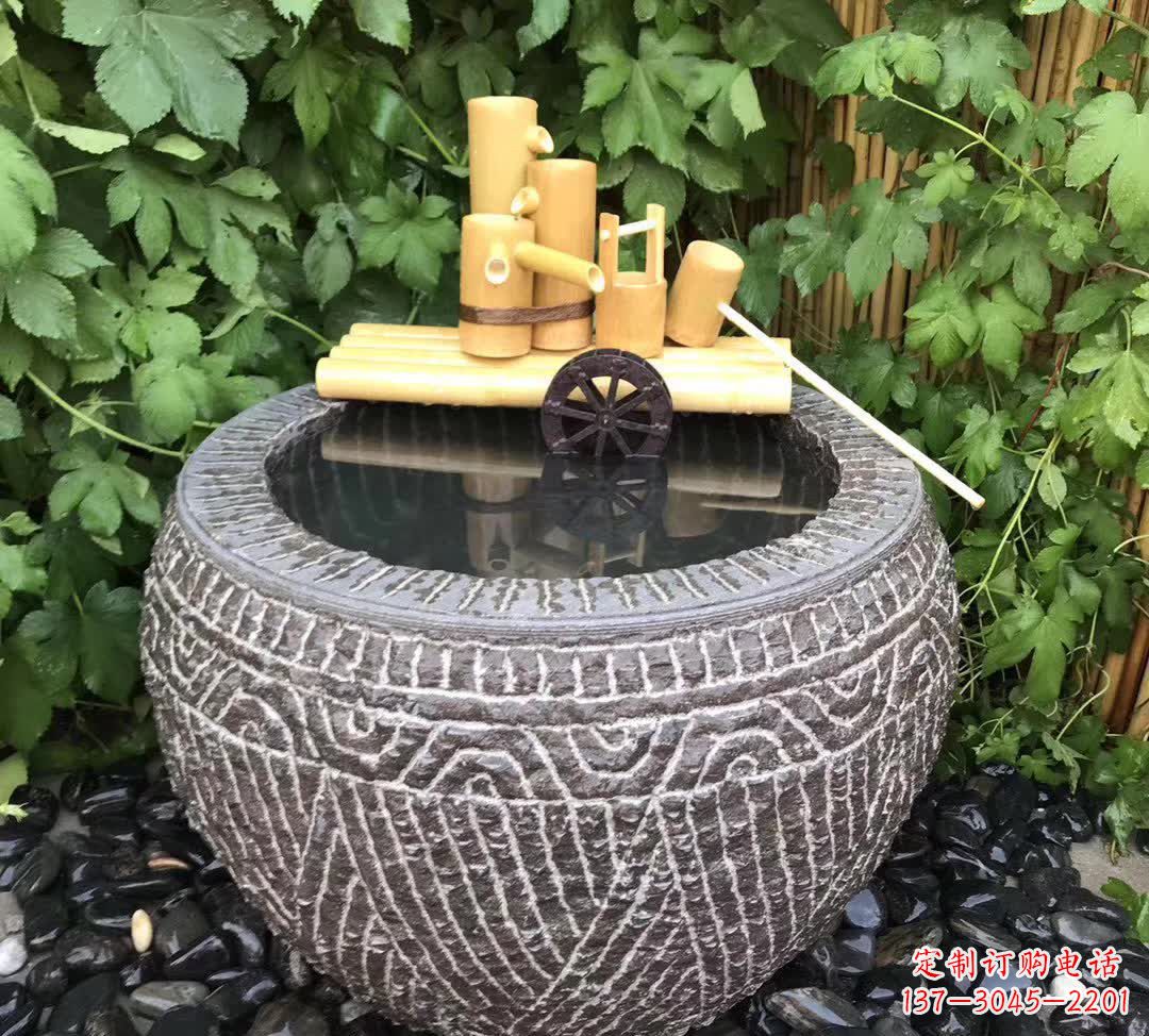 金华异彩纷呈的水缸雕塑