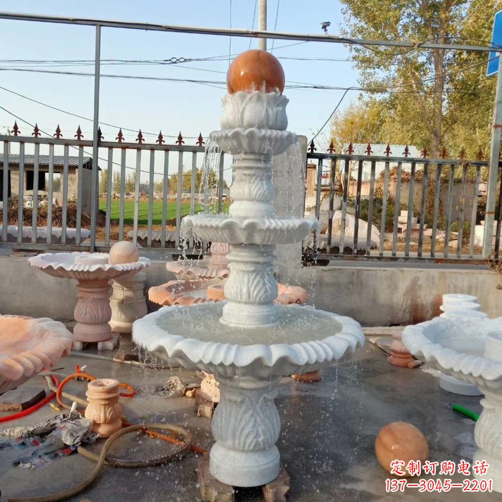 金华石雕喷泉,营造出静谧氛围