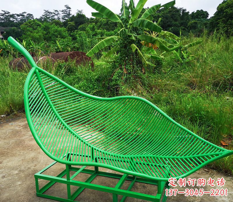 金华树叶不锈钢景观雕塑