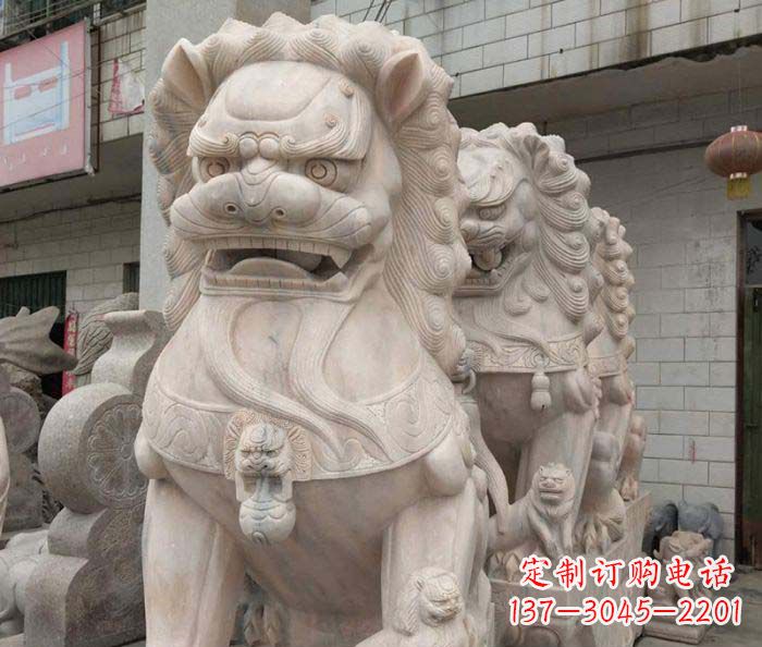 金华寺庙景观晚霞红狮子石雕