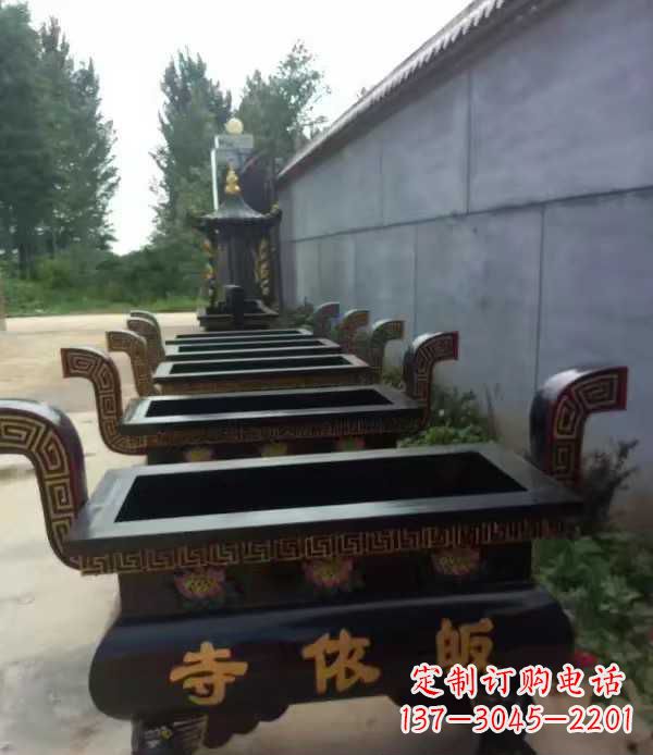 金华寺庙四足方形香炉铜雕