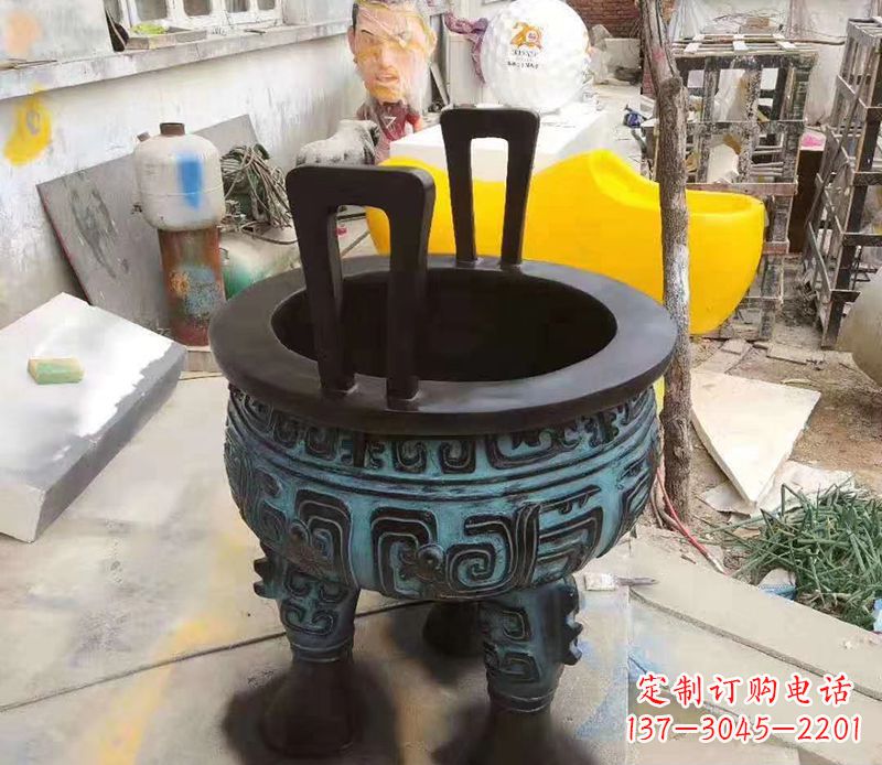 金华寺庙圆型铜雕香炉