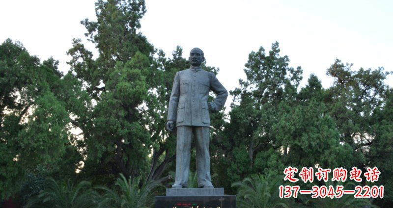 金华孙近代名人铜雕_1