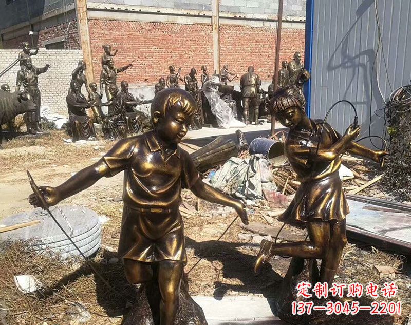 金华跳绳的儿童铜雕