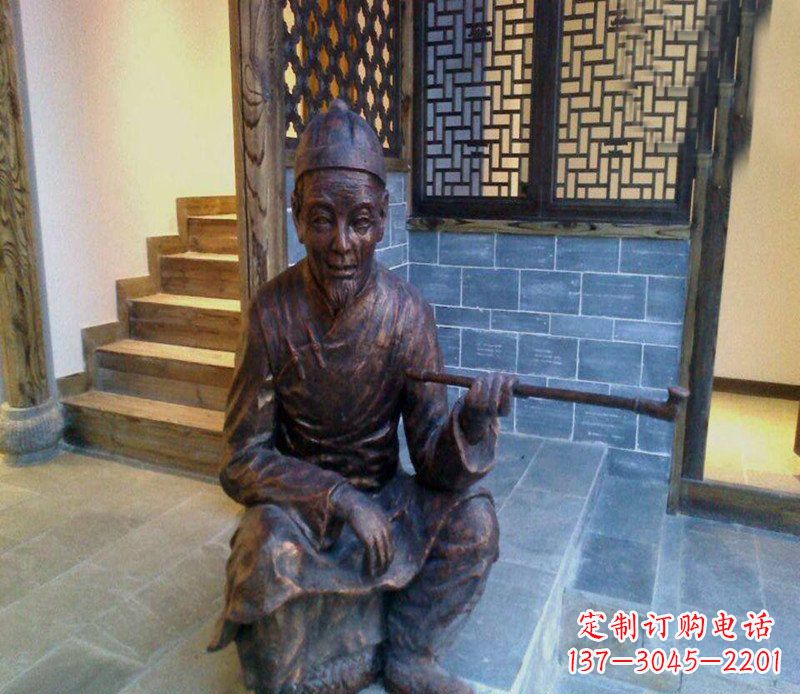 金华铜雕店小二吸烟庭院人物雕塑