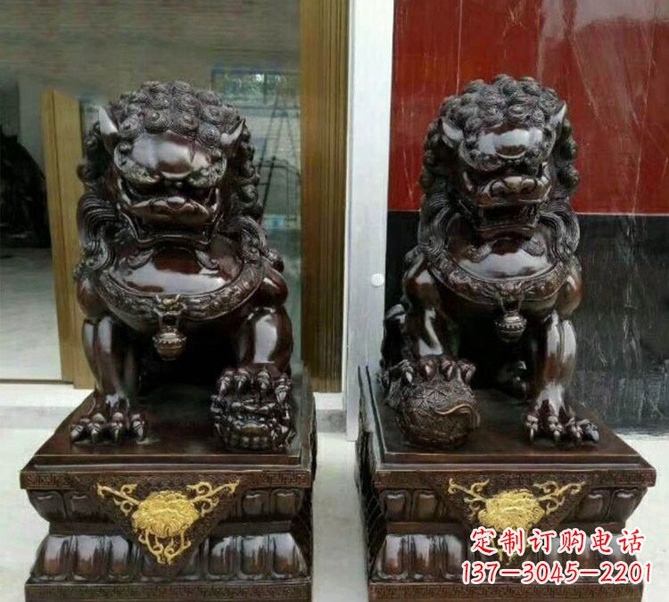 金华铜雕故宫狮子