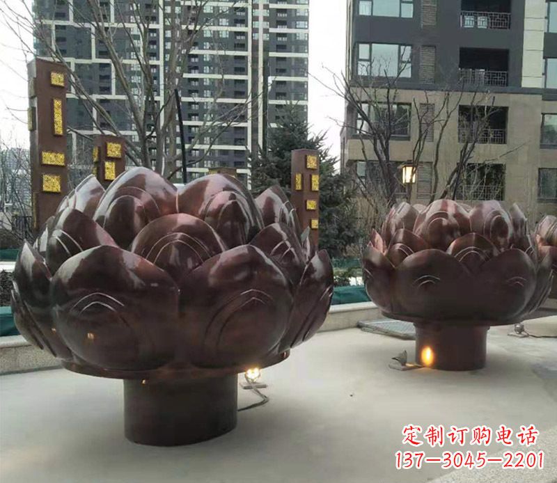 金华铜雕小区景观荷花