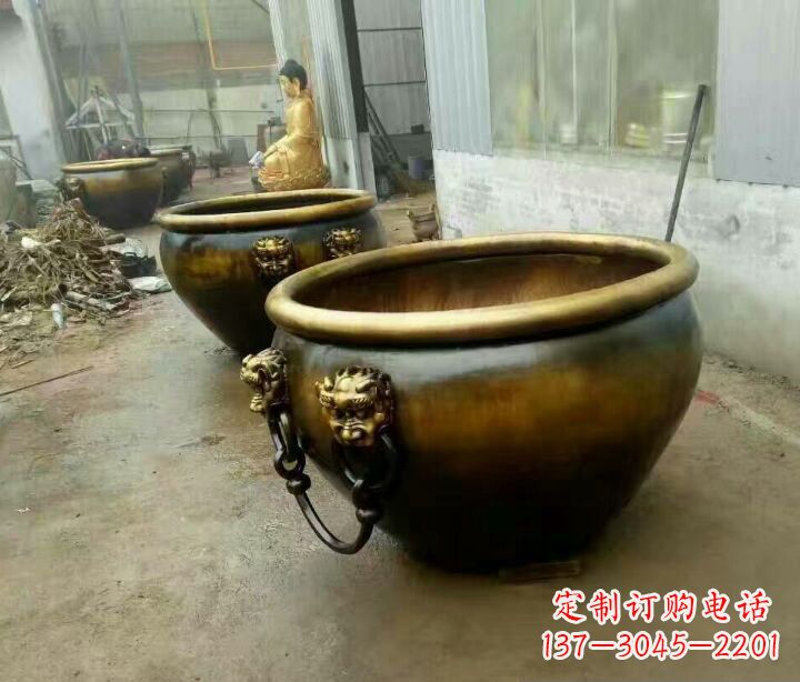 金华铜雕圆形荷花水缸雕塑 (2)