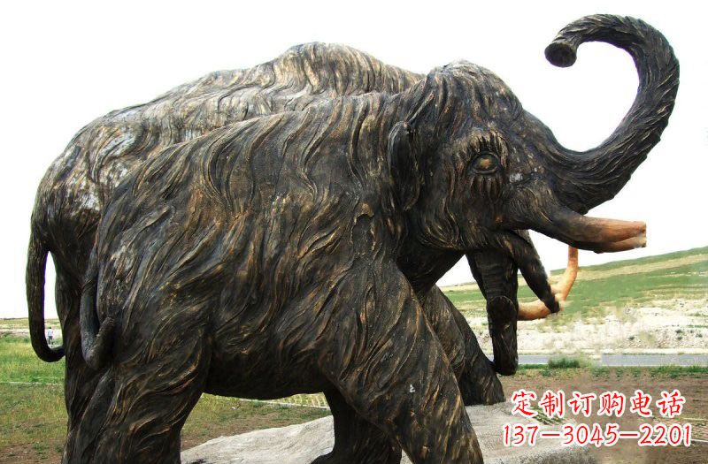 金华铜雕长毛象动物雕塑
