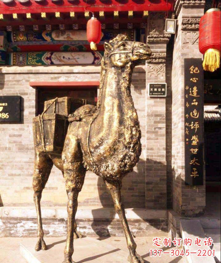 金华驮行李的骆驼动物铜雕