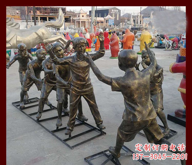 金华玩老鹰捉小鸡的儿童铜雕