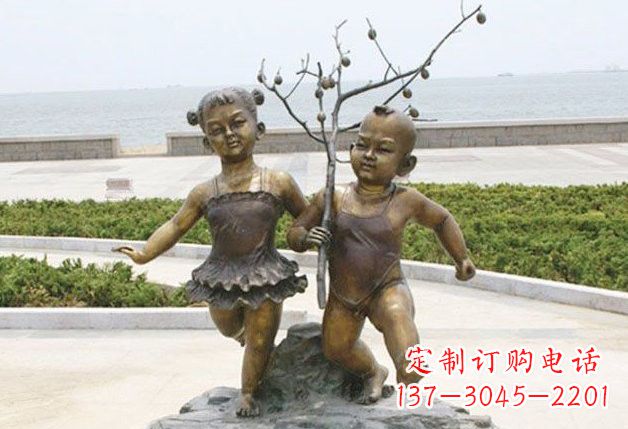 金华玩耍的儿童铜雕