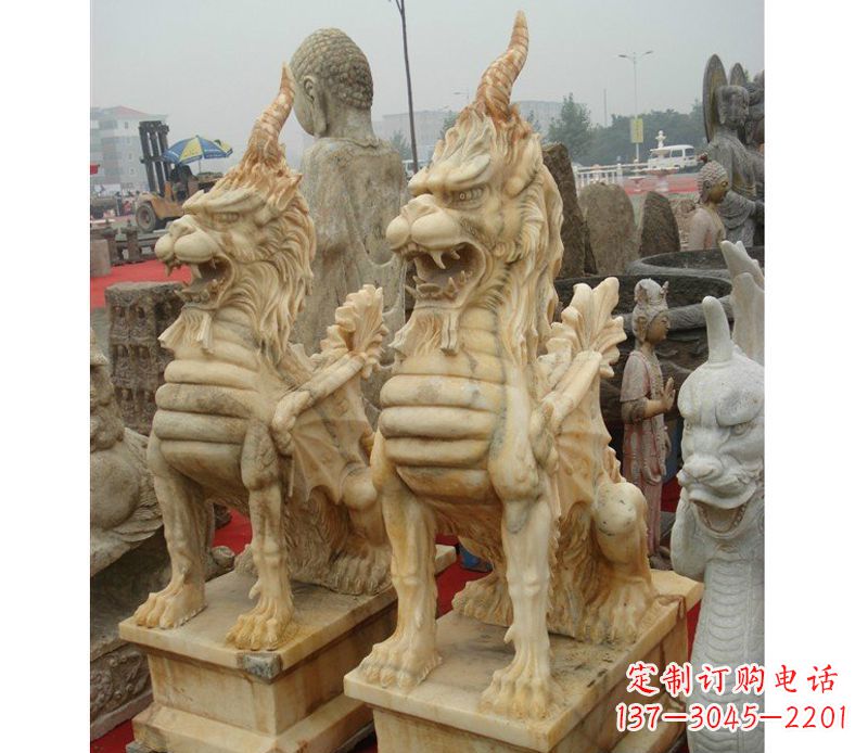 金华晚霞红独角兽雕塑