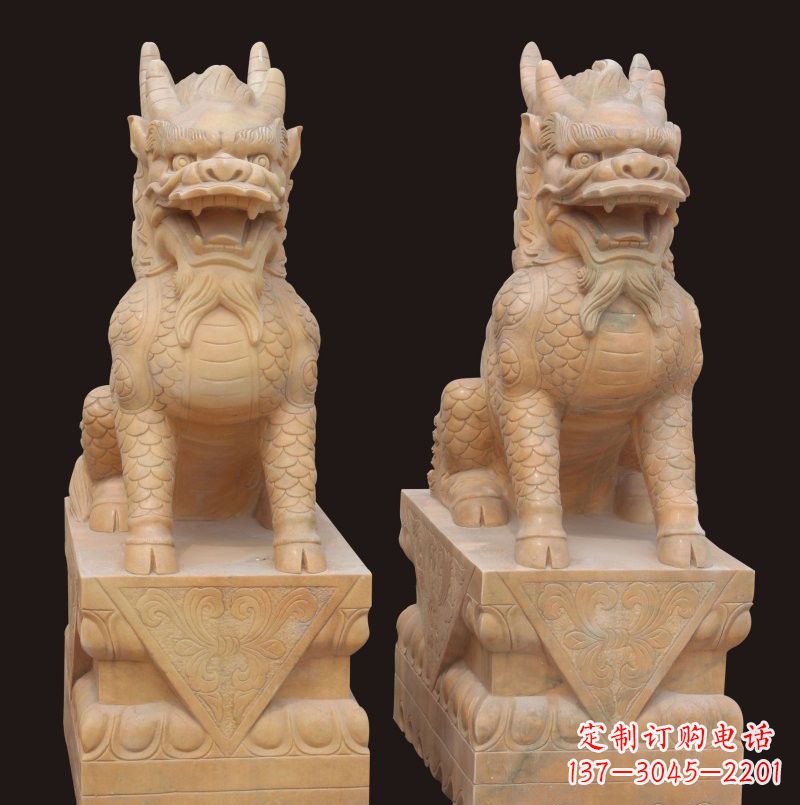 金华晚霞红门口坐式麒麟石雕