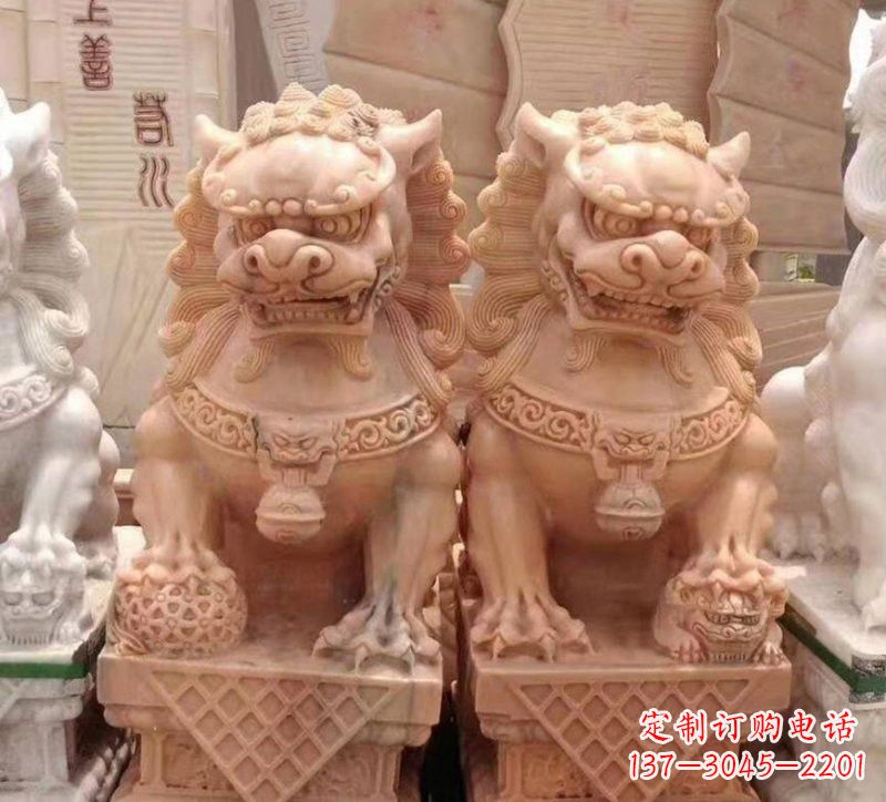 金华晚霞红石雕狮子